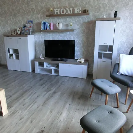 Ahrens- Erholung Am Deich * Freiburg (Lower Saxony)